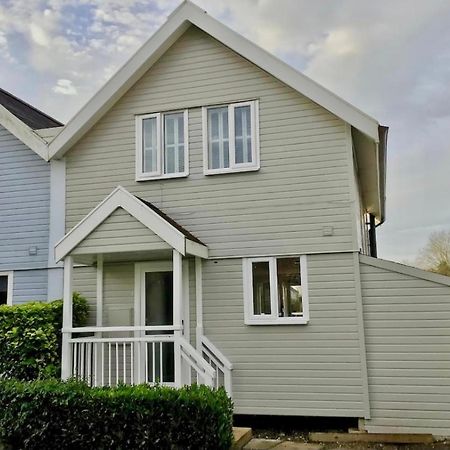 Nola Lodge Cirencester Εξωτερικό φωτογραφία