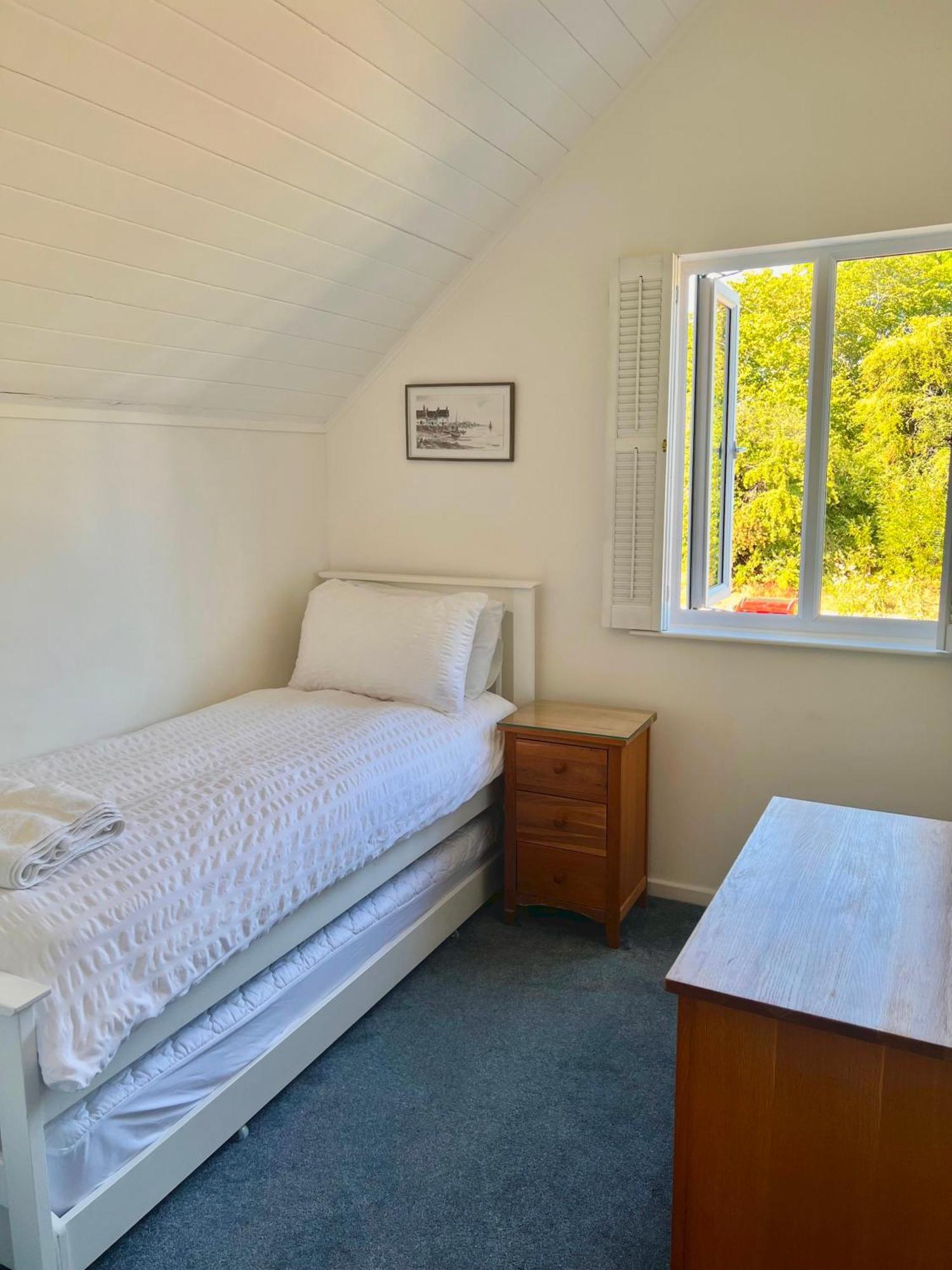 Nola Lodge Cirencester Εξωτερικό φωτογραφία